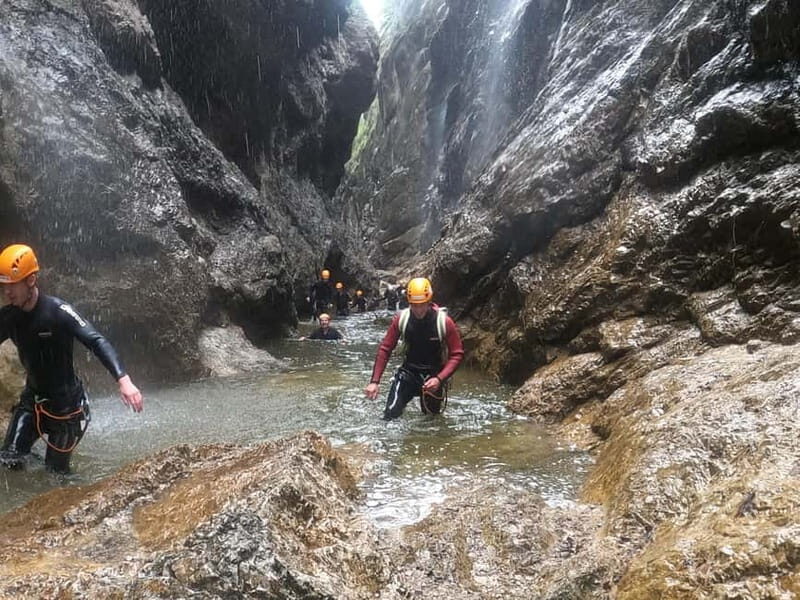 Hallein: Canyoning Strubklamm - Equipment and Media