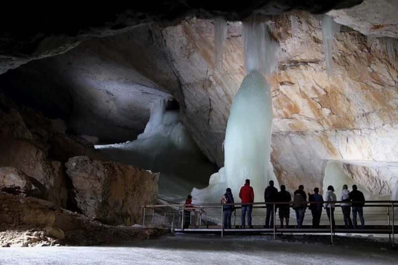 Hallstatt & Ice Cave & 5 fingers Private Trip From Salzburg - An In-Depth Look at the Itinerary
