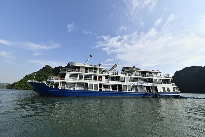 Halong and Lan Ha Bay Explorer 2D1N onboard Sapphire Cruise - Overview of the Experience