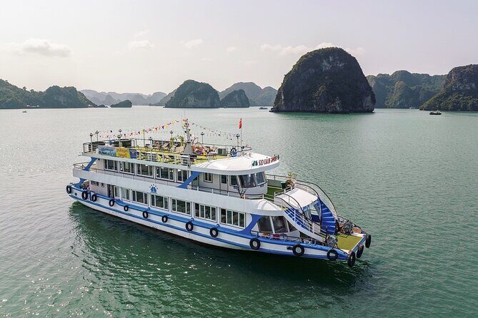 Halong Bay 06 Hours Dragon King Cruise From Halong with Transfer - Discovering Halong Bay in Style: A Deep Dive Into the Dragon King Cruise