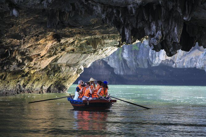 Halong Bay 2 Days 1 Night - Fantasea Cruise 3 Star - FAQs
