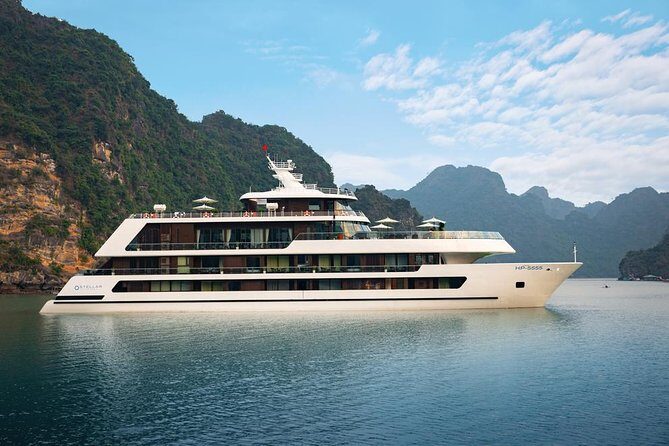 Halong Bay 2 Days/1 Night with Stellar of the Seas Cruise 5 Star - The Luxury of Stellar of the Seas: A Closer Look