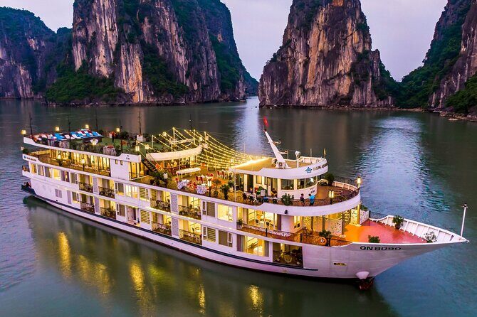 Halong Bay 2D1N 5-Star CruiseTransfer, Food & Island Adventures - What We Love About This Tour