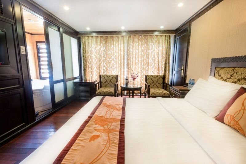 halong-bay-2d1n-5-star-starlight-cruise