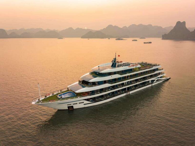halong-bay-3-days-2-nights-with-5-star-mgloria-cruise