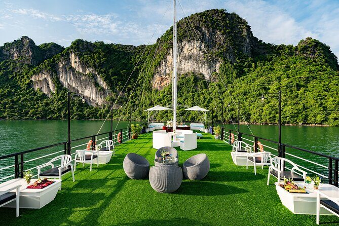 Halong Bay 5 Star Cruises with Buffet, Sunset Party and Jacuzzi - Authentic Insights from Reviews
