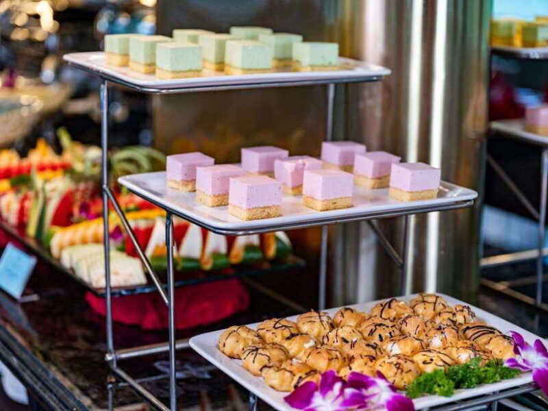 Halong Bay 5 Star Day Cruise with swimm Pool, Buffet, Kayak - Key Points