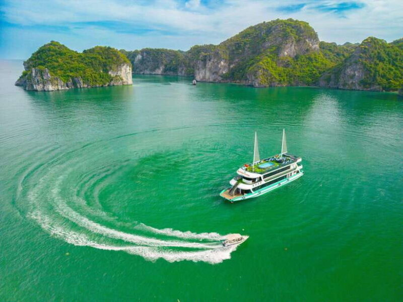 Halong Bay 5 Star Day Cruise with swimm Pool, Buffet, Kayak - Who Is This Tour Best For?