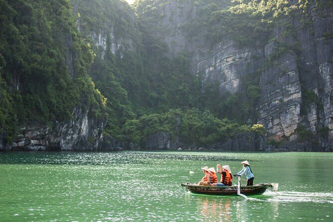 Halong Bay Cruise Tour From Hanoi 3 Days 2Night - The Journey Begins: Day 1