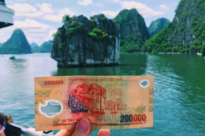 Halong Bay Day Cruise Trip: Thien Cung Cave & Kayaking - Return Journey and Evening in Hanoi