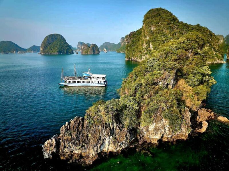 Halong Bay: Day Cruise with Caves, Kayaking & Sunset Party - Key Points