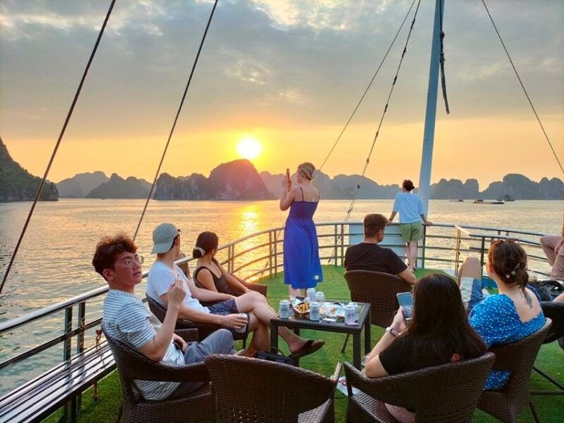 halong-bay-day-tour-6-hour-cruise-kayak-lunch-small-group
