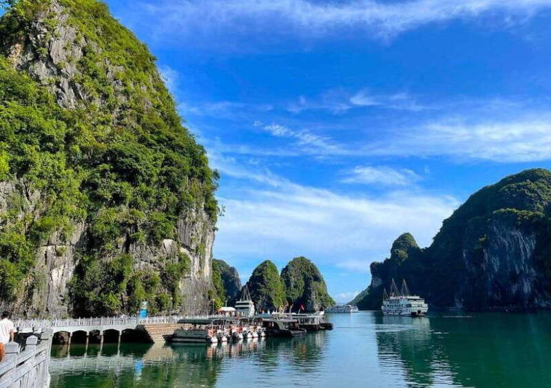 halong-bay-day-trip-surprise-cave-titop-island-kayaking