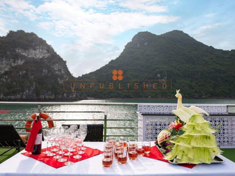 halong-bay-delights-deluxe-day-cruise-with-kayaking-lunch