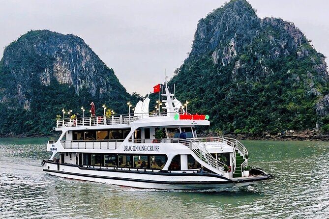 Halong Bay Deluxe Day Tour: Cruise, Lunch, Cave from Hanoi - Detailed Review of the Halong Bay Deluxe Day Tour
