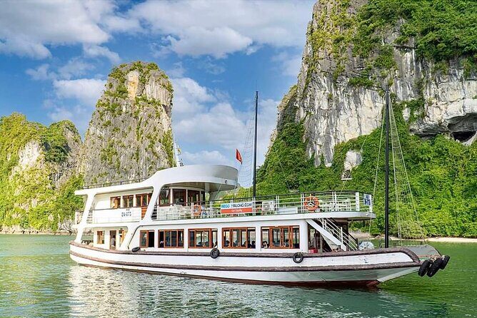 Halong Bay Full-Day Cruise with Guide,Lunch,Meal,Cave & Island - Key Points