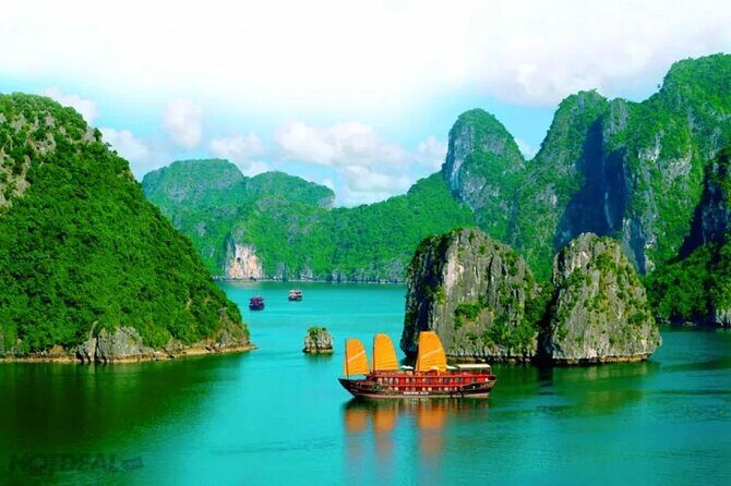 Halong Bay Full Day on 5-Star Luxury Cruise - A Closer Look at the Experience