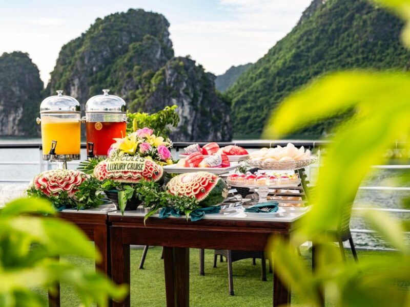 halong-bay-luxury-cruise-6-hours-trip-buffet-kayaking