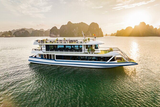 Halong bay Luxury Cruise Day trip: Buffet lunch & Limousine bus - Introducing the Halong Bay Luxury Cruise Day Trip
