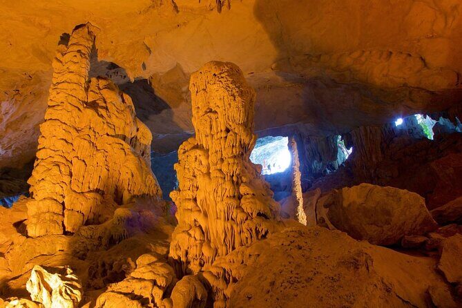 Halong Bay Luxury Day Cruise from Hanoi - How the Day Begins: Early Pickup and Comfortable Transit