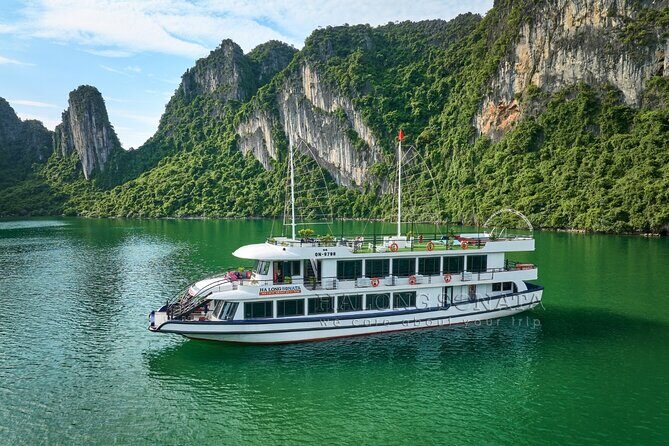 Halong Bay Luxury Sonata Cruise with Traditional Music from Hanoi - The Sunset Party and Live Music