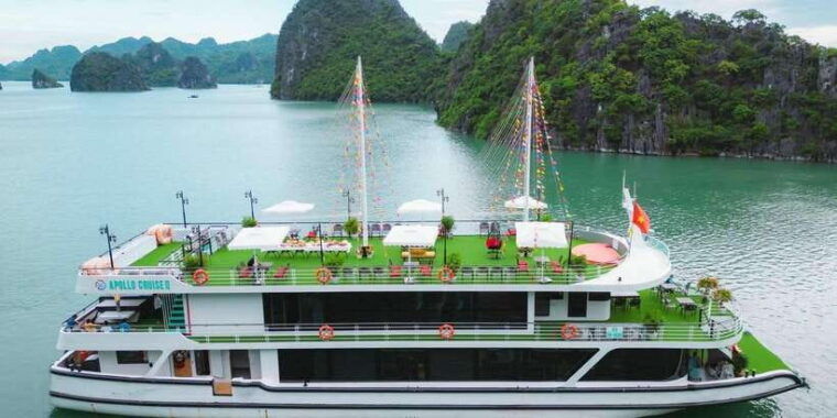 halong-bay-newest-5-star-cruise-with-buffet-lunch-jacuzzi-2