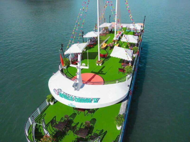 halong-bay-newest-5-star-cruise-with-buffet-lunch-jacuzzi