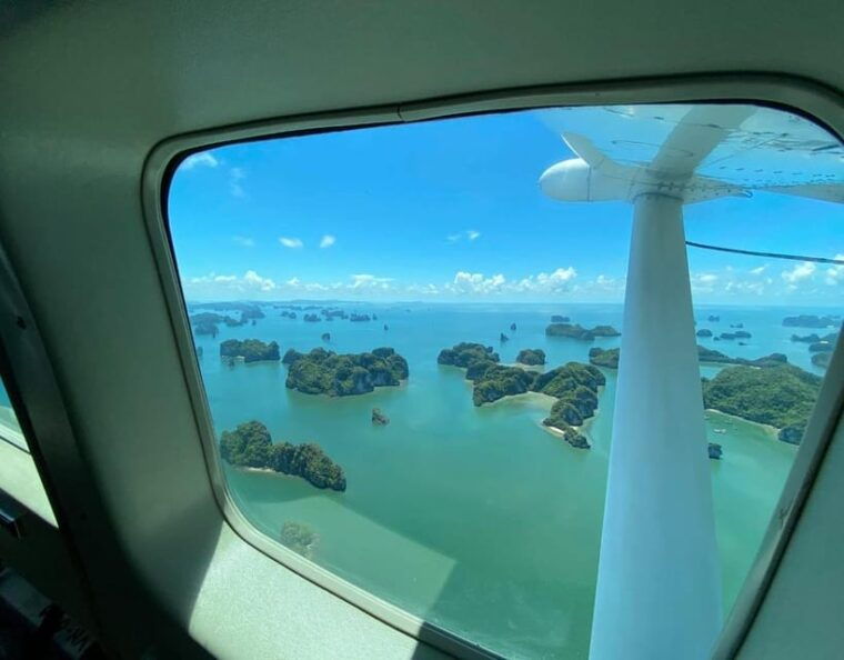 halong-bay-seaplane-a-birds-eye-view-experience-from-sky