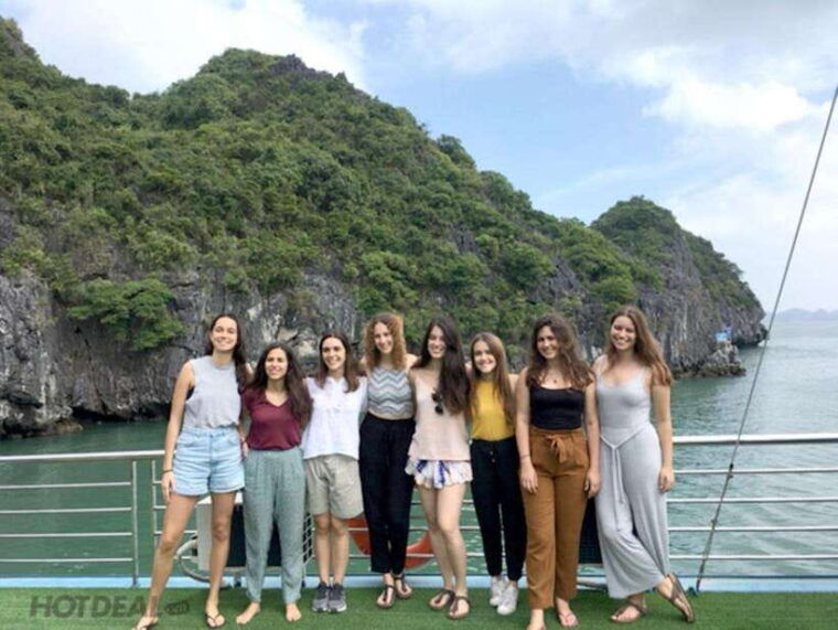 halong-bay-sung-sot-cave-ti-top-island-luon-cave-group-tour