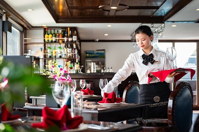 Halong & Lan Ha Bay Lacasta 5 Star Cruise 3D2N from Hanoi - FAQ