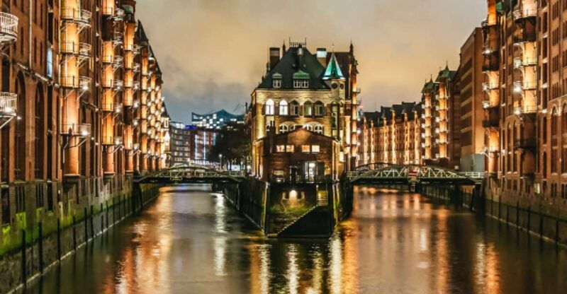 hamburg-1-5h-grand-harbor-evening-lights-cruise
