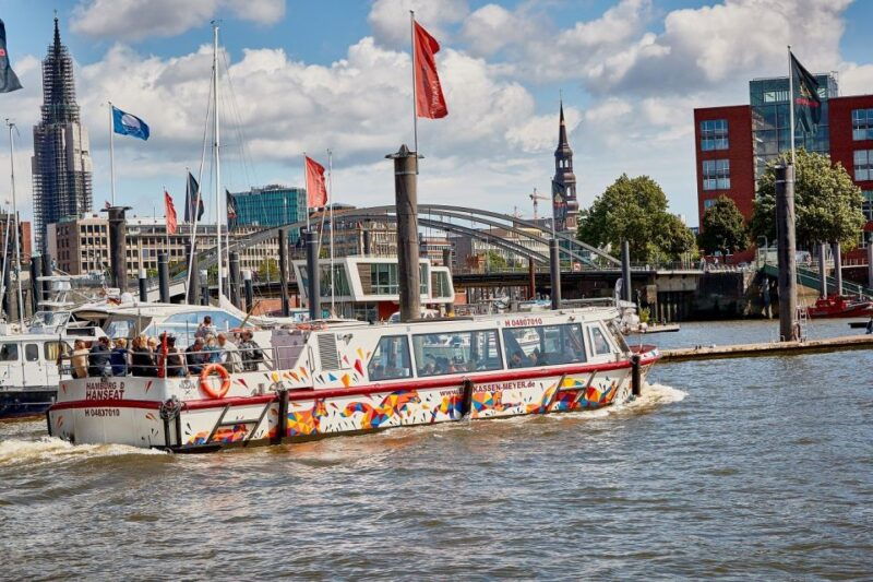 hamburg-1-hour-harbor-cruise