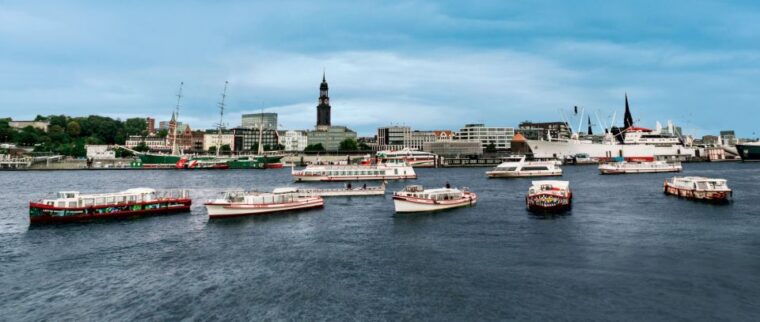 hamburg-1-hour-harbor-cruise