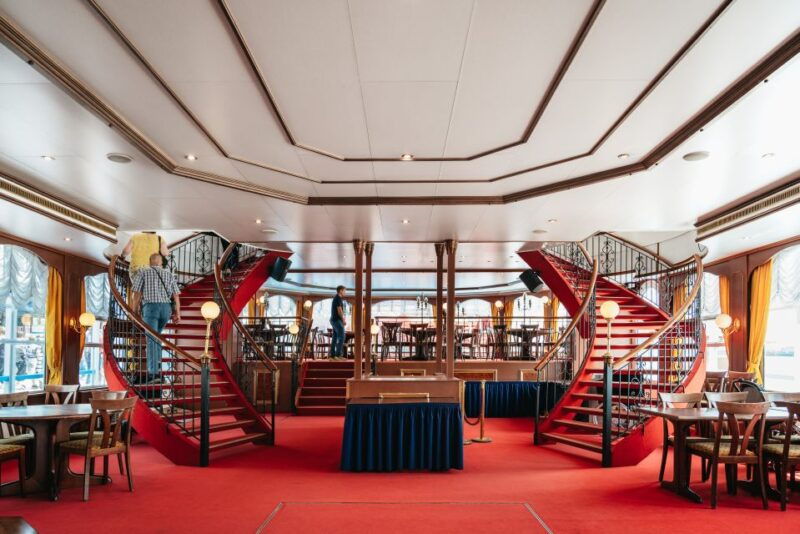 hamburg-1-hour-harbor-sightseeing-cruise-with-hafencity