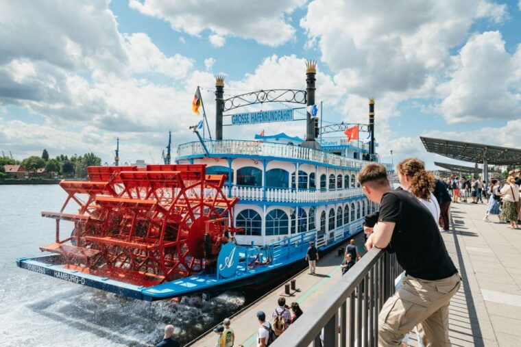 hamburg-1-hour-harbor-sightseeing-cruise-with-hafencity