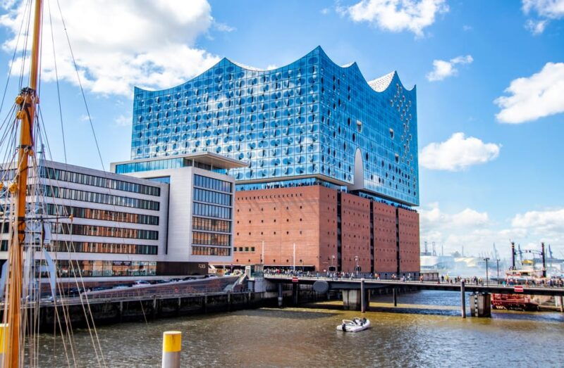 hamburg-capture-the-most-photogenic-spots-with-a-local