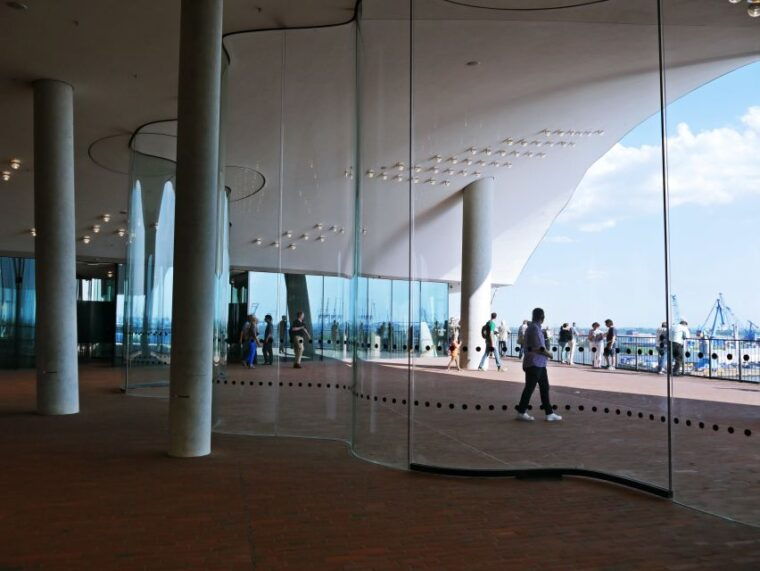 hamburg-elbphilharmonie-plaza-guided-tour