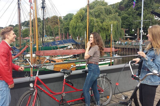 hamburg-experienced-differently-with-wish-rental-bike-relaxed-enjoy