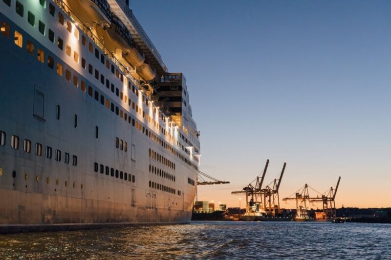 Hamburg: Grand Harbor Tour by Traditional Barge - Authentic Reviewer Insights