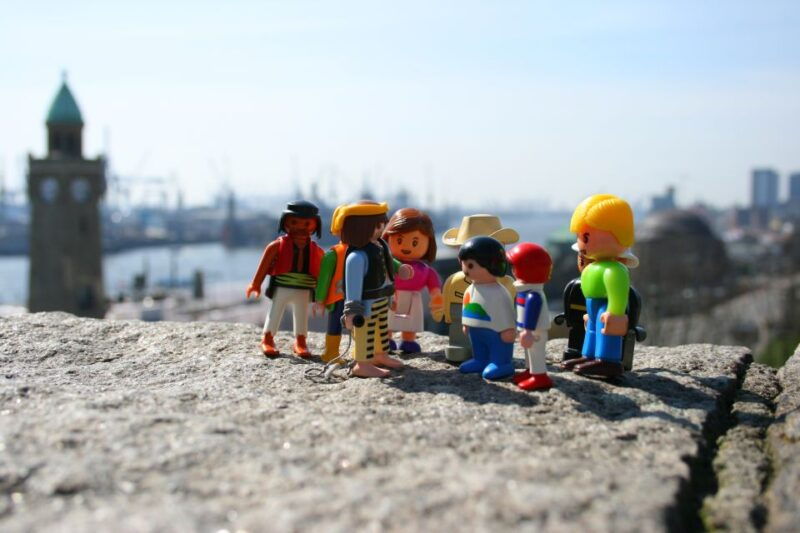 hamburg-guided-port-walk-for-families