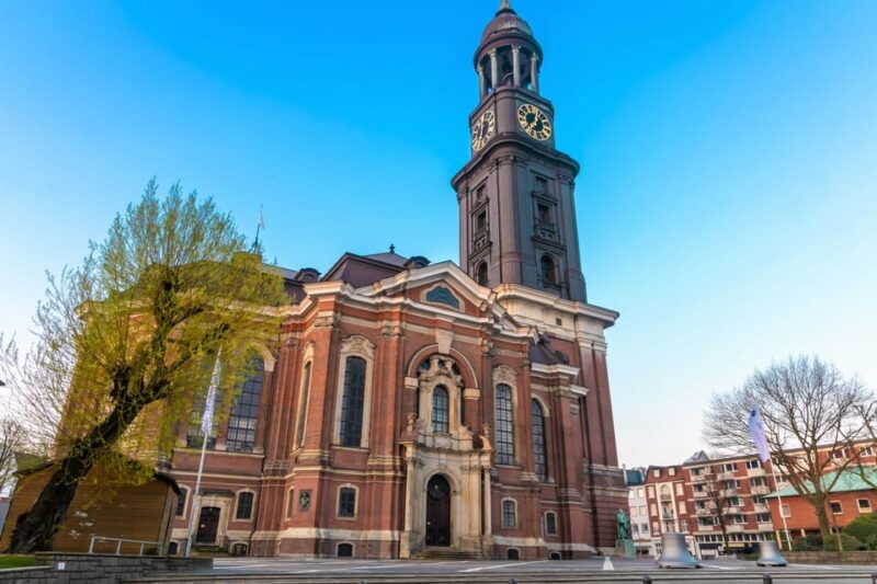 hamburg-guided-tour-of-st-michaels-church