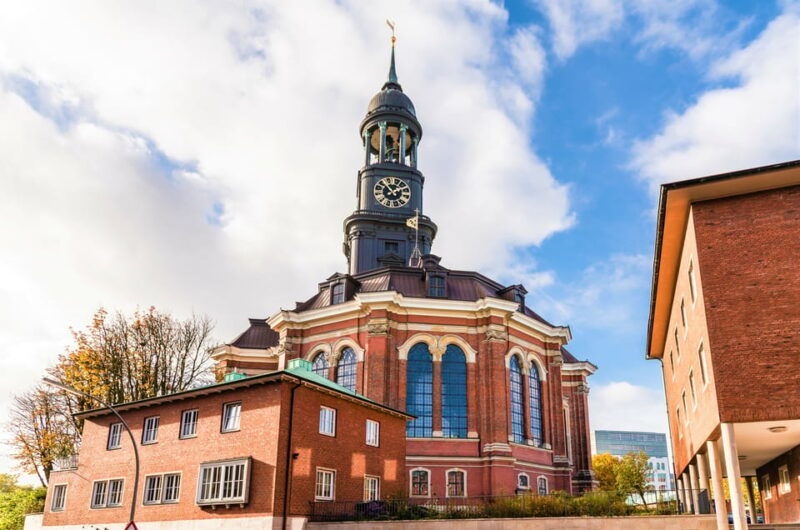 hamburg-guided-tour-of-st-michaels-church