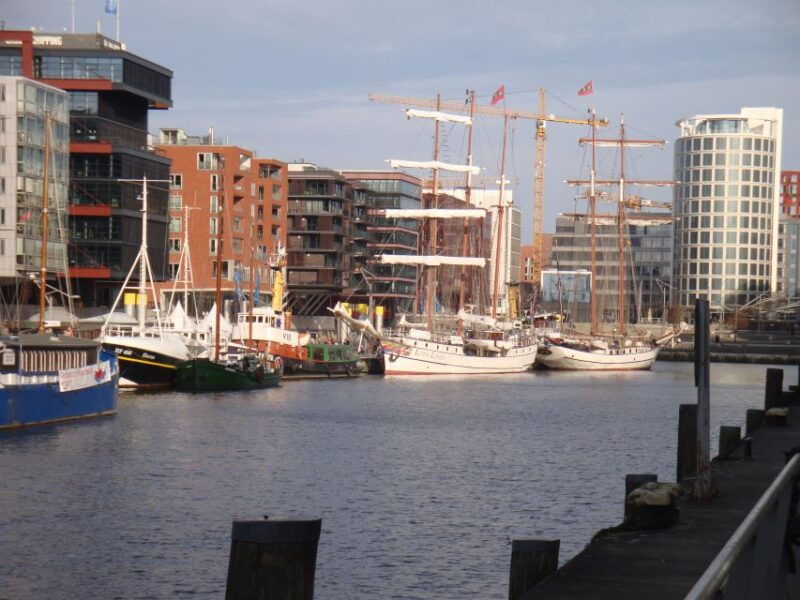 hamburg-harbor-3-5-hour-guided-tour-by-bike