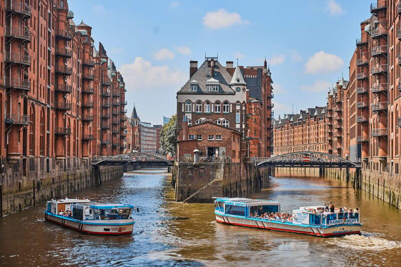 hamburg-harbor-cruise-and-bus-city-hop-on-hop-off-tour