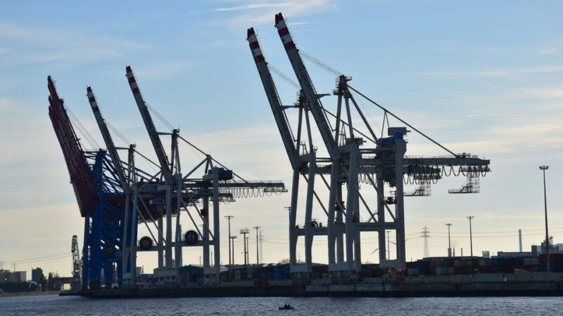 hamburg-harbour-highlights-self-guided-discovery-walk
