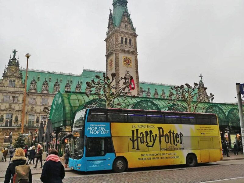 hamburg-hop-on-hop-off-bus-tour-family-ticket