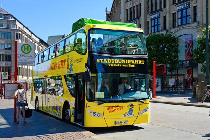 hamburg-hop-on-hop-off-bus-tour-yellow-double-decker