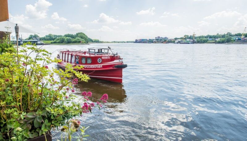 hamburg-hop-on-hop-off-harbor-cruise-with-commentary