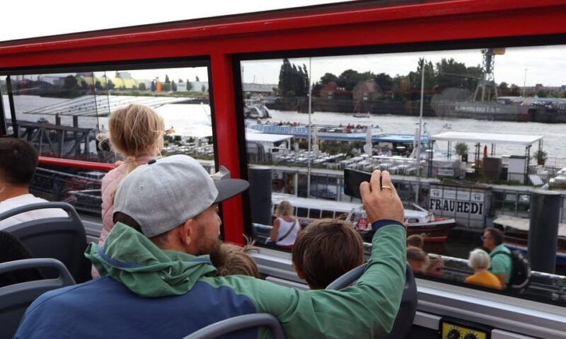 hamburg-hop-on-hop-off-sightseeing-tour-classic-line