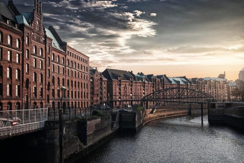 hamburg-line-g-hop-on-hop-off-sightseeing-tour